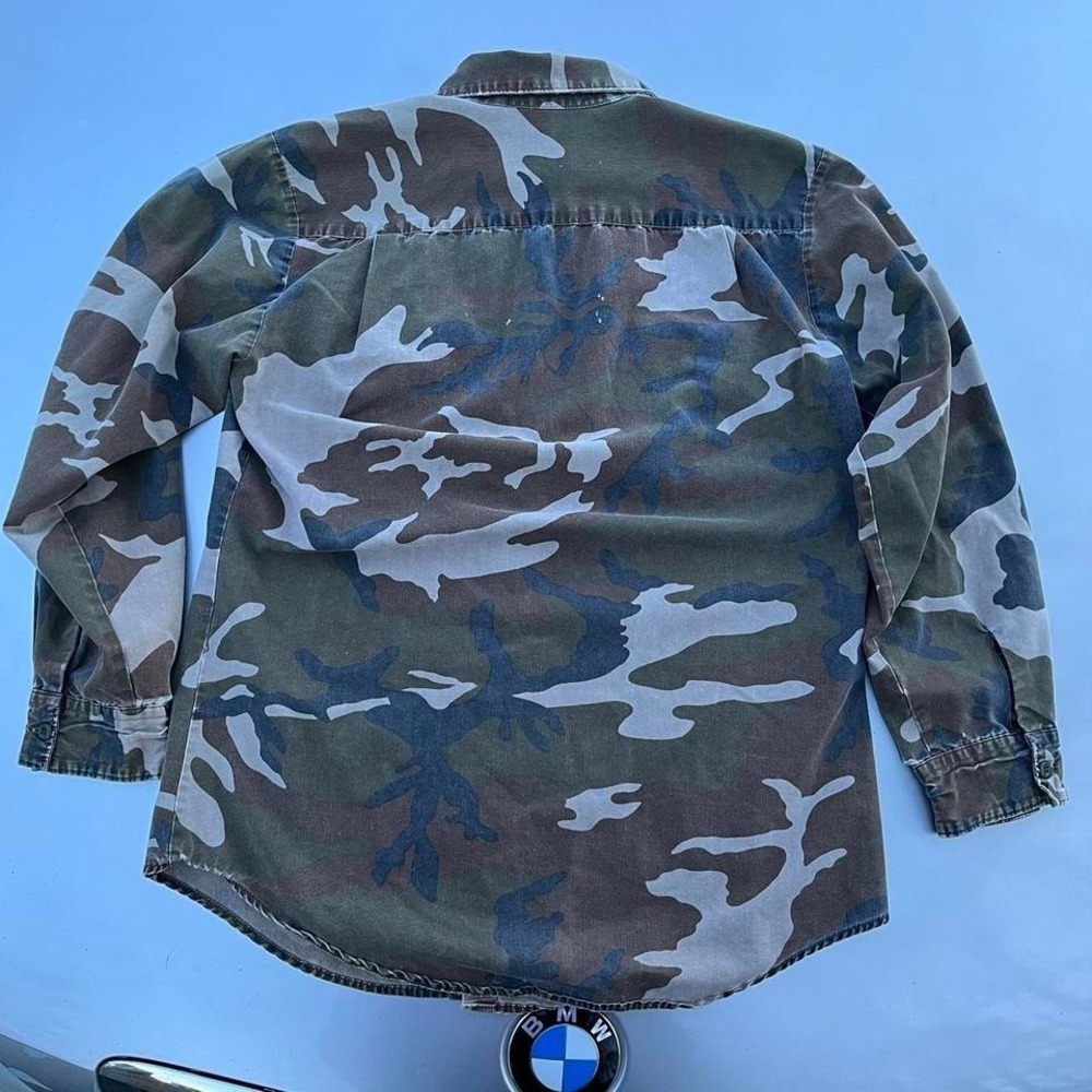 Vintage embroidered camouflage duck hunting button up shirt - Picture 4 of 7